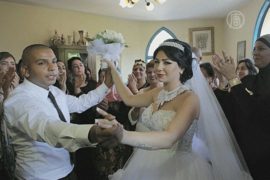 Свадьба еврейки и мусульманина вызвала протесты