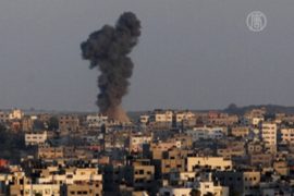 Израиль возобновил удары по сектору Газа