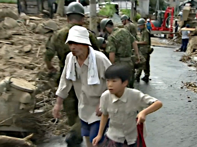 Число жертв оползня в Хиросиме растёт