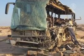 Число жертв автобусной аварии в Египте возросло