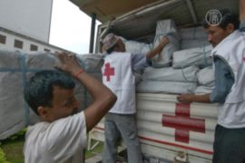 Красный Крест помогает затопленным индийцам