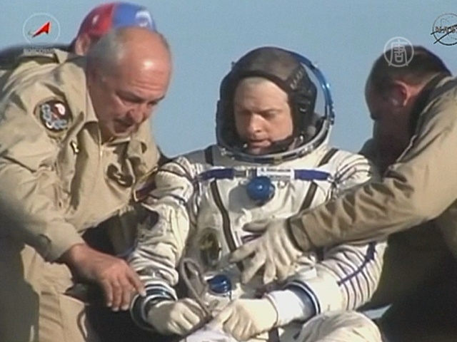 Очередной экипаж МКС успешно вернулся на Землю