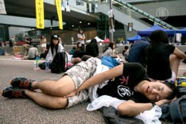 Протестующих Гонконга испытывают на стойкость