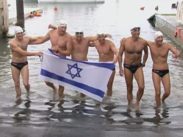 Новый рекорд: заплыв от Кипра до Израиля