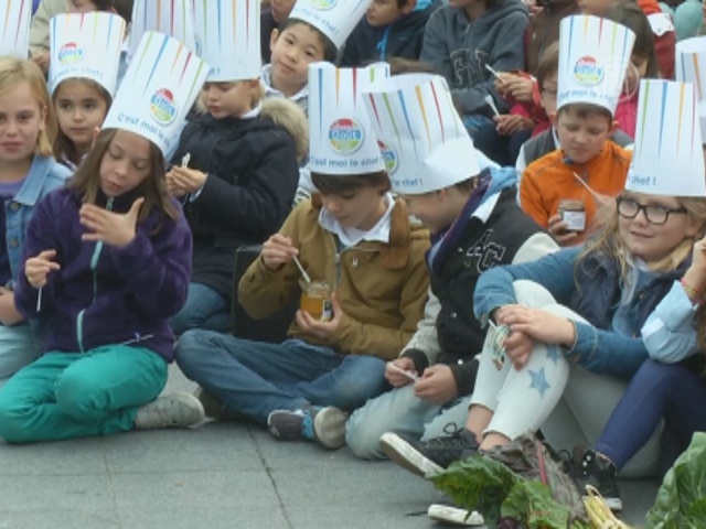 Французы учат мир культуре школьного питания
