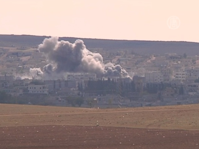 Курды Кобани держат осаду с подкреплением