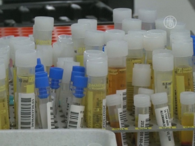 В Швейцарии начали испытывать вакцину от Эболы