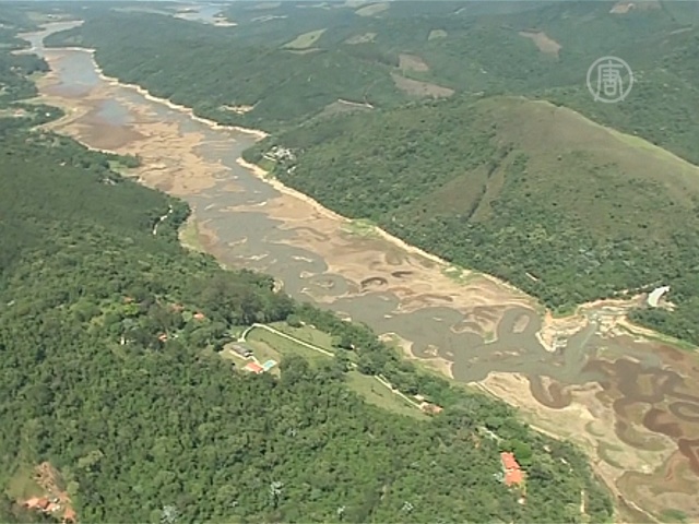 Бразильское водохранилище настигла засуха