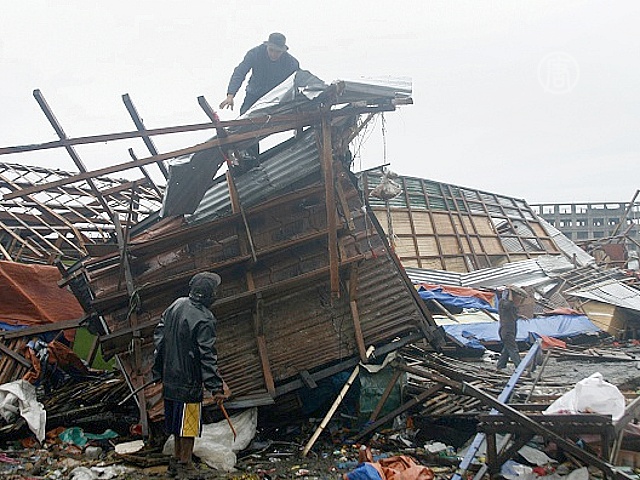 Число жертв тайфуна «Хагупит» возросло до 4 Число жертв тайфуна «Хагупит» возросло до 4