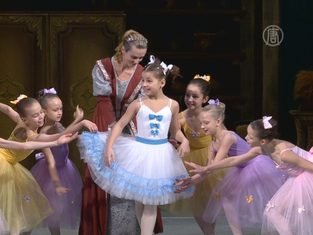 Самая юная балерина выступила в Киеве