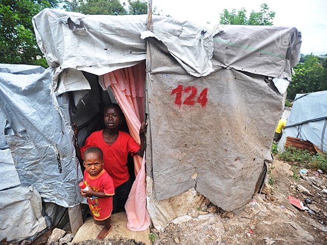 80 тысяч гаитян уже 5 лет остаются бездомными
