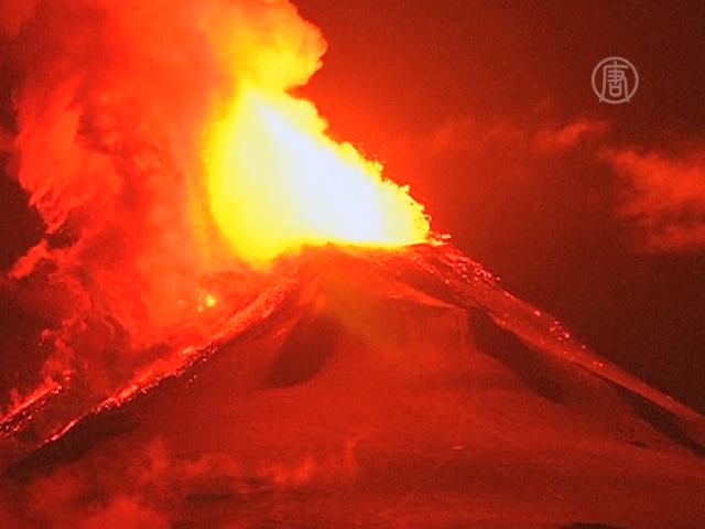 В Чили извергается вулкан Вильяррика