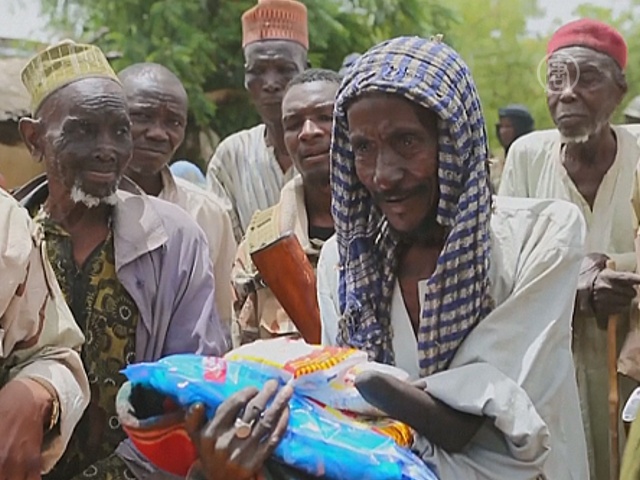 В отбитый у «Боко Харам» город привезли еду