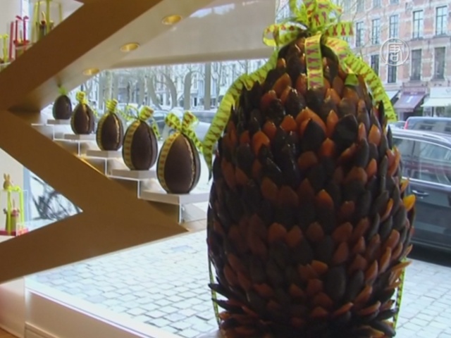 Экзотическое пасхальное яйцо создали в Бельгии
