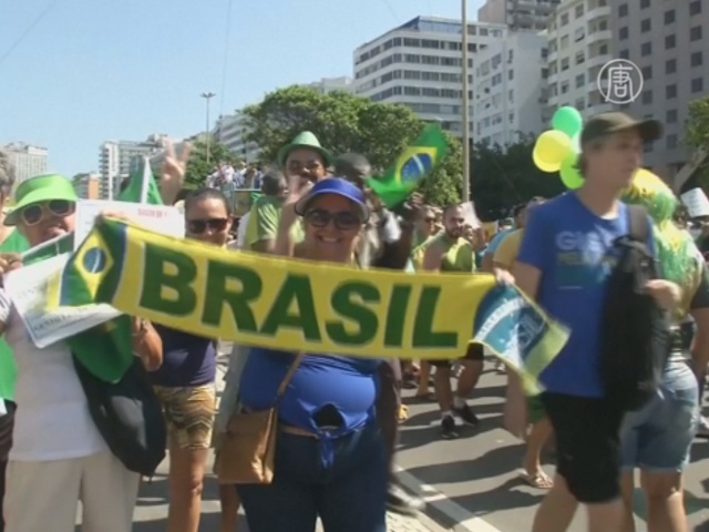 12 штатов Бразилии вышли на протест