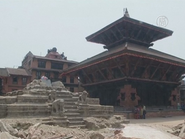Непал: архитекторы ЮНЕСКО оценивают ущерб