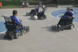 В Бразилии играют в футбол в инвалидных креслах