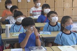 В Южной Корее снова открываются школы