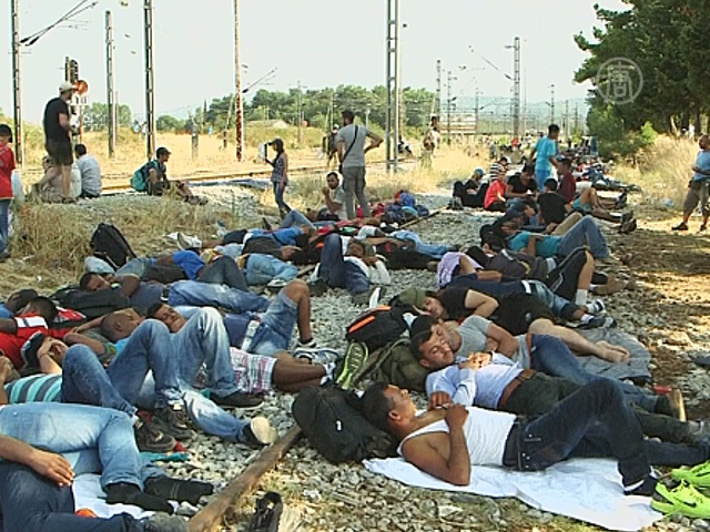 Македония ввела ЧП на границе из-за беженцев