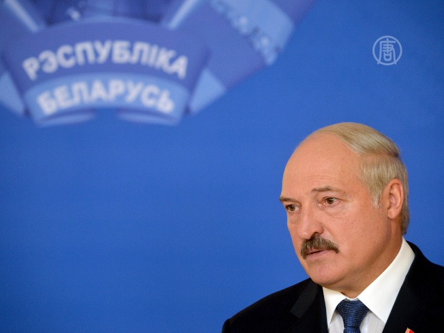 Лукашенко переизбрали на пятый срок