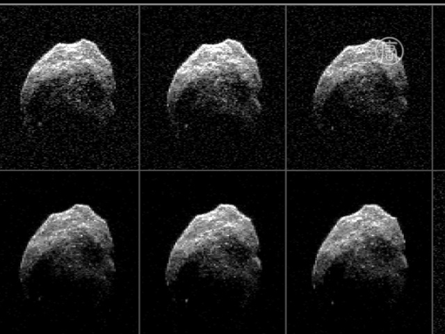 НАСА: фото астероида в момент сближения с Землёй