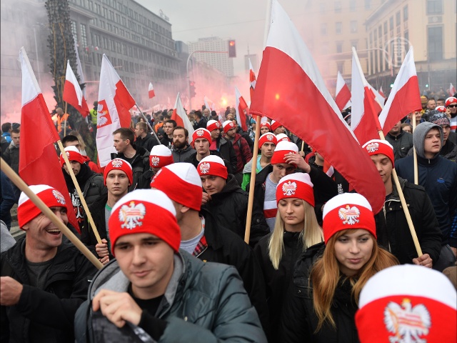 Марш независимости в Польше прошел мирно
