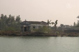 Дома жителей Сундарбана уходят под воду