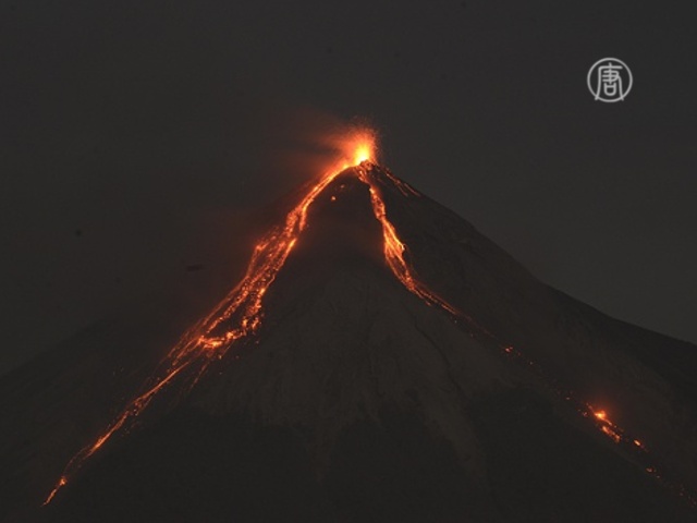 Гватемала: активизировался вулкан Фуэго