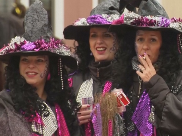 В Кёльне и Майнце прошёл Женский карнавал