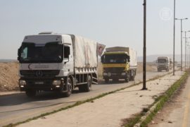 Гумпощь доставляют в осажденные города Сирии