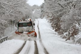 На севере Испании выпал снег
