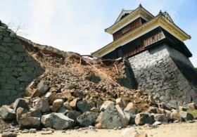 Мощные землетрясения в Японии, есть жертвы