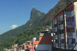 Гостям Олимпиады в Рио предложат пожить в фавелах