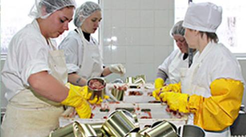 Дешевая тушенка – так ли это выгодно?