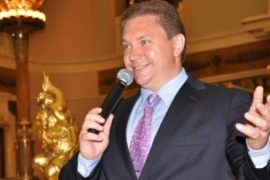 Свадебный тамада, которого запоминают надолго