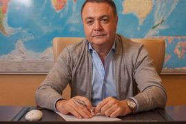 Бизнес-эксперт Владимир Скигин — В Петербурге торговые центры нуждаются в театрах и музеях