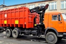 В  борьбе за чистоту Екатеринбурга.