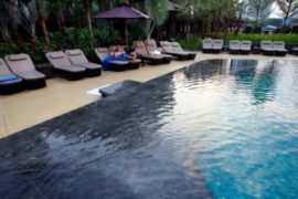 Отели мира в поисках туристов